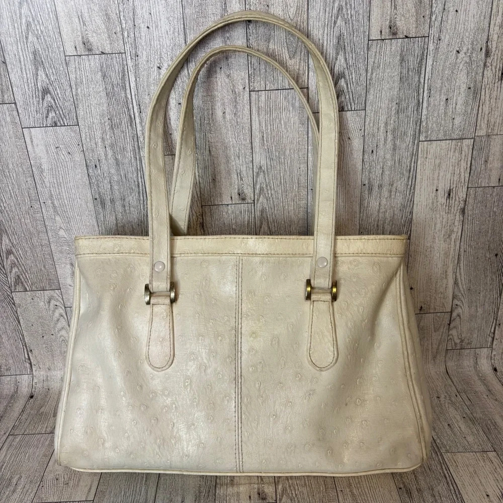 Bueno Vintage 70s Cream Faux Ostrich Leather Embossed Tote Handbag Satchel Purse